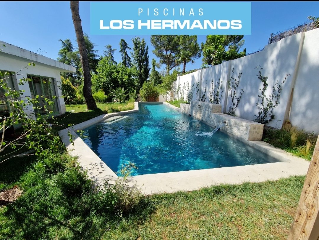 Trabajo de Piscinas Los Hermanos