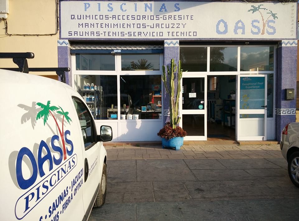 piscinas-oasis-ibiza