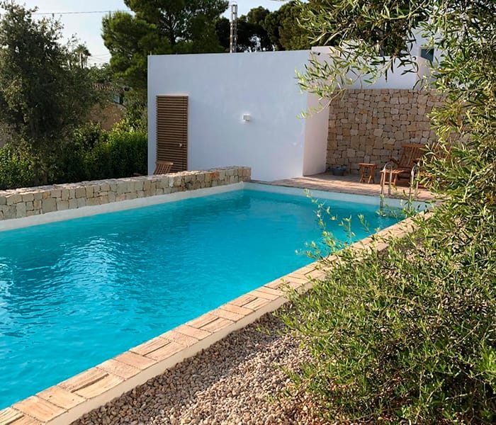 Piscinas de cemento Ibicencas